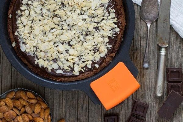Čokoladna torta s bademima