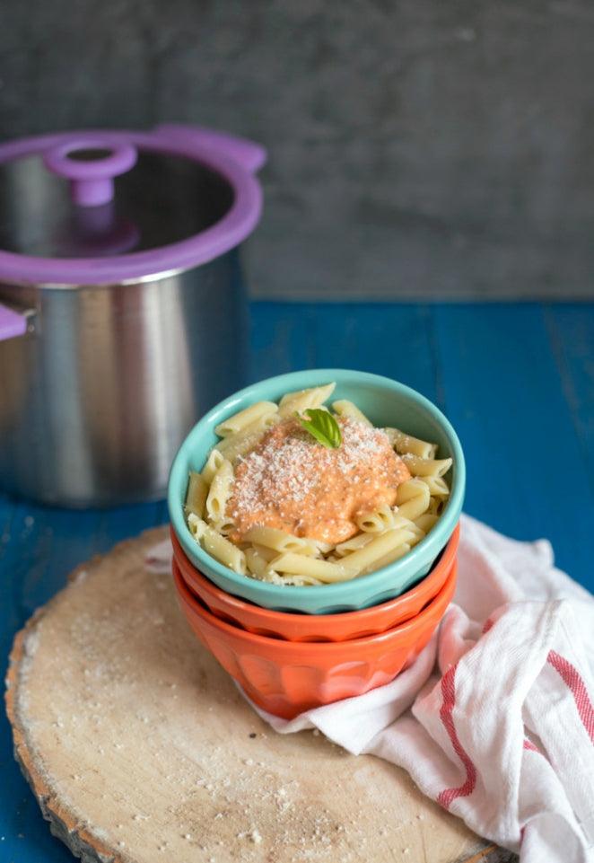 Kako napraviti pesto alla siciliana (naš način) koristeći ostatke salate od rajčice i mozzarelle
